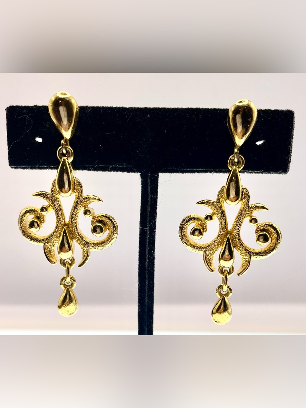 Vintage Scrollwork Dangling Drop Clip On Earrings Gold Tone 2”